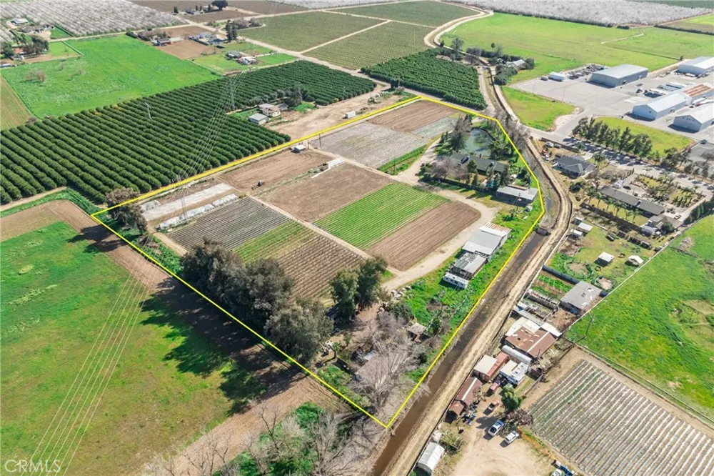7176 E Butler Fresno, CA 93737