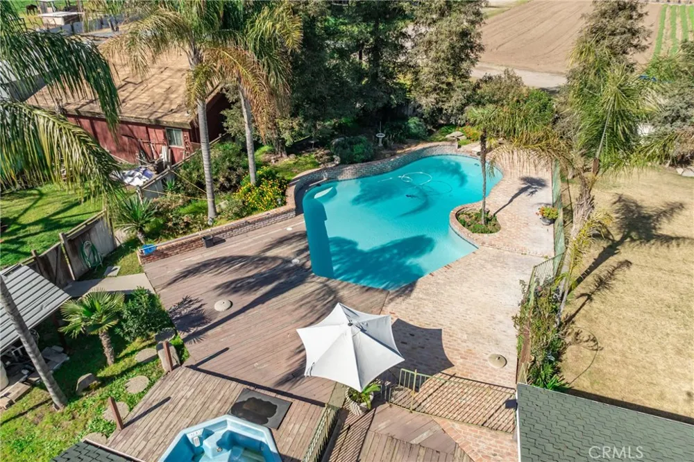 7176 E Butler Fresno, CA 93737