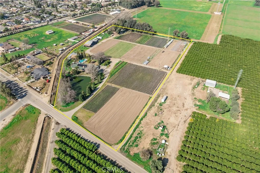7176 E Butler Fresno, CA 93737