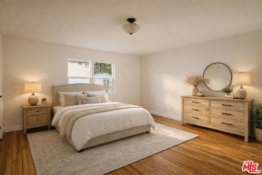 15605 S Berendo Avenue Gardena, CA 90247