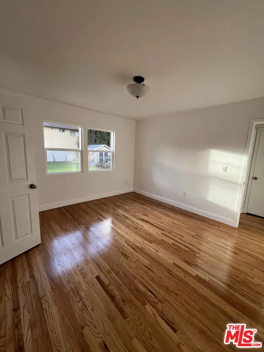 15605 S Berendo Avenue Gardena, CA 90247