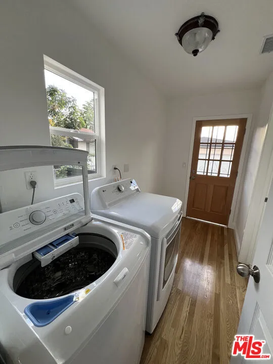15605 S Berendo Avenue Gardena, CA 90247