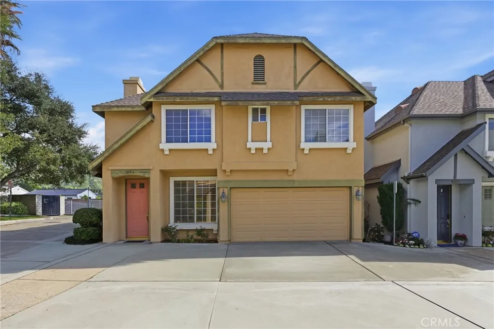 108 S Mountain #A Monrovia, CA 91016