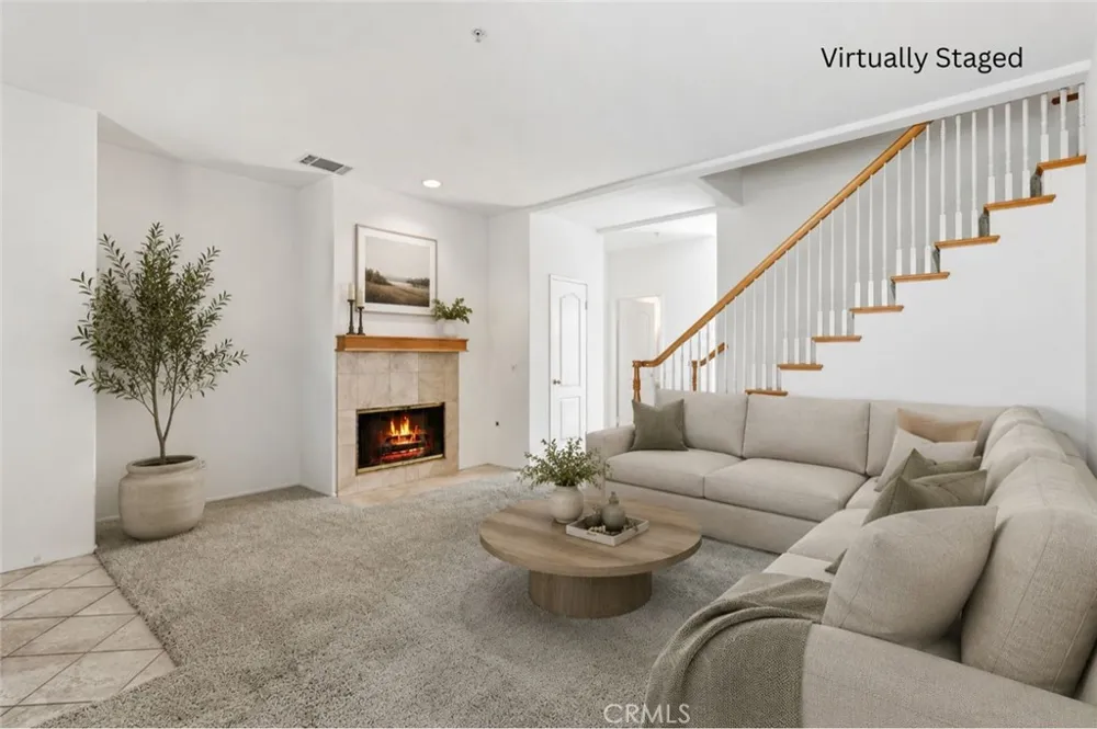 108 S Mountain #A Monrovia, CA 91016