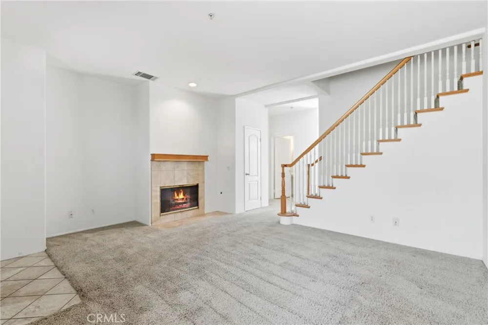108 S Mountain #A Monrovia, CA 91016
