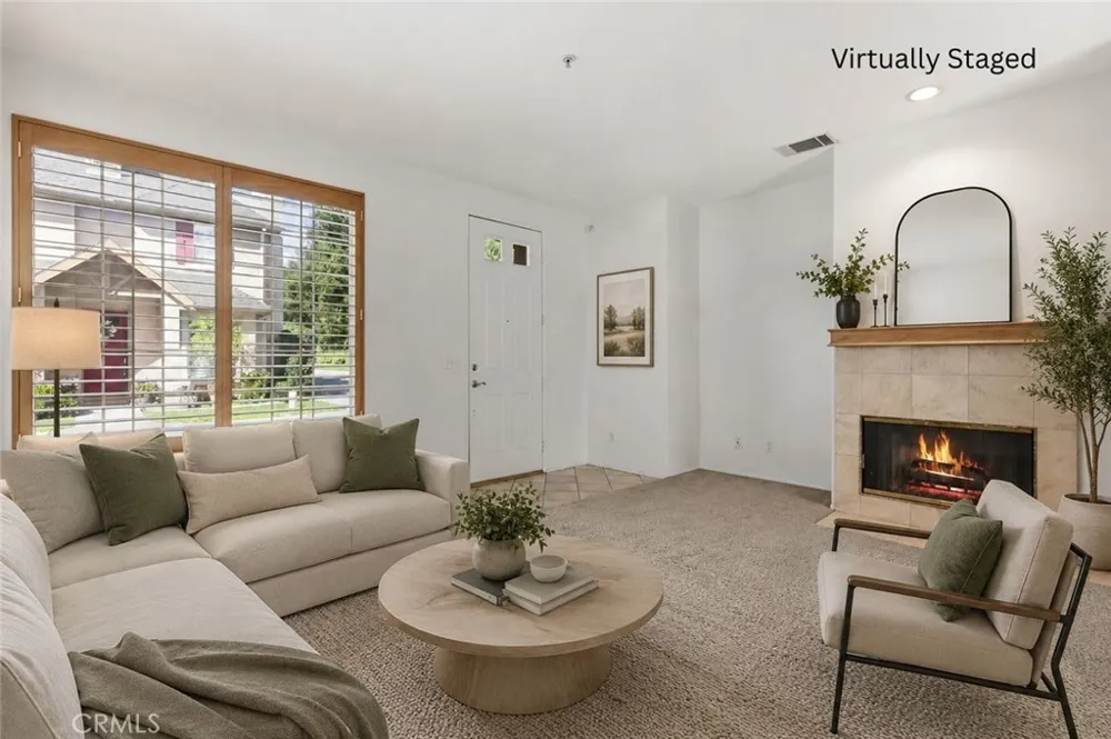 108 S Mountain #A Monrovia, CA 91016