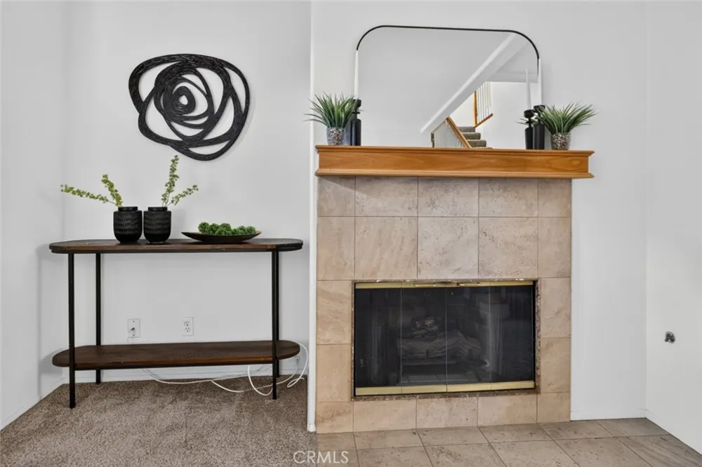 108 S Mountain #A Monrovia, CA 91016