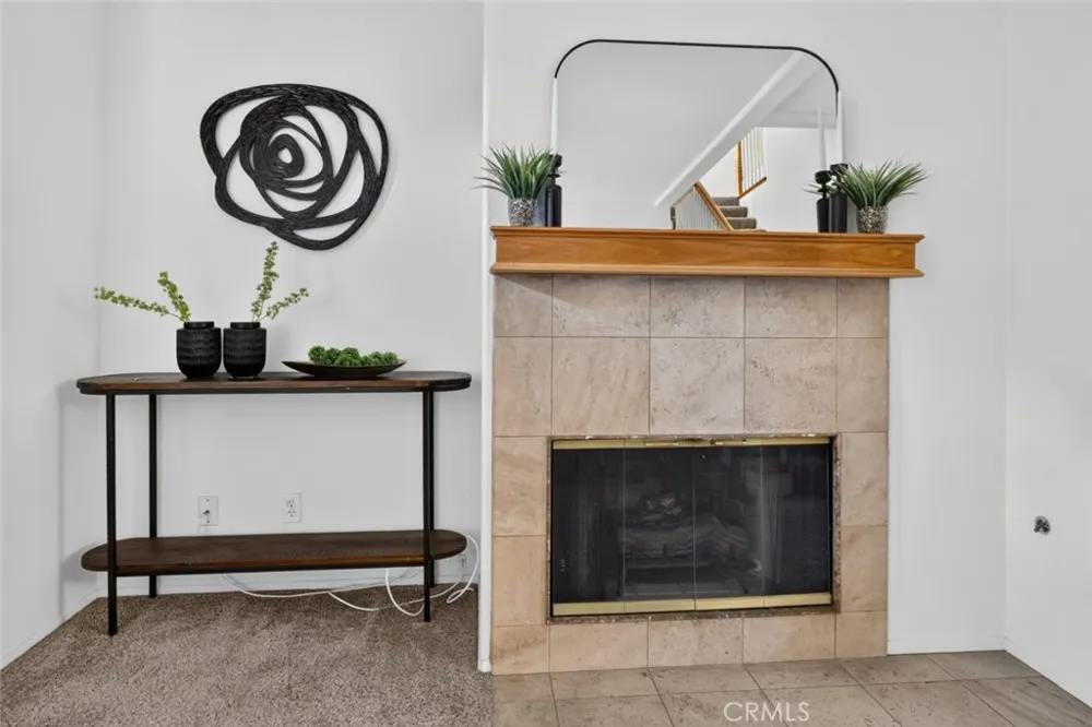 108 S Mountain #A Monrovia, CA 91016