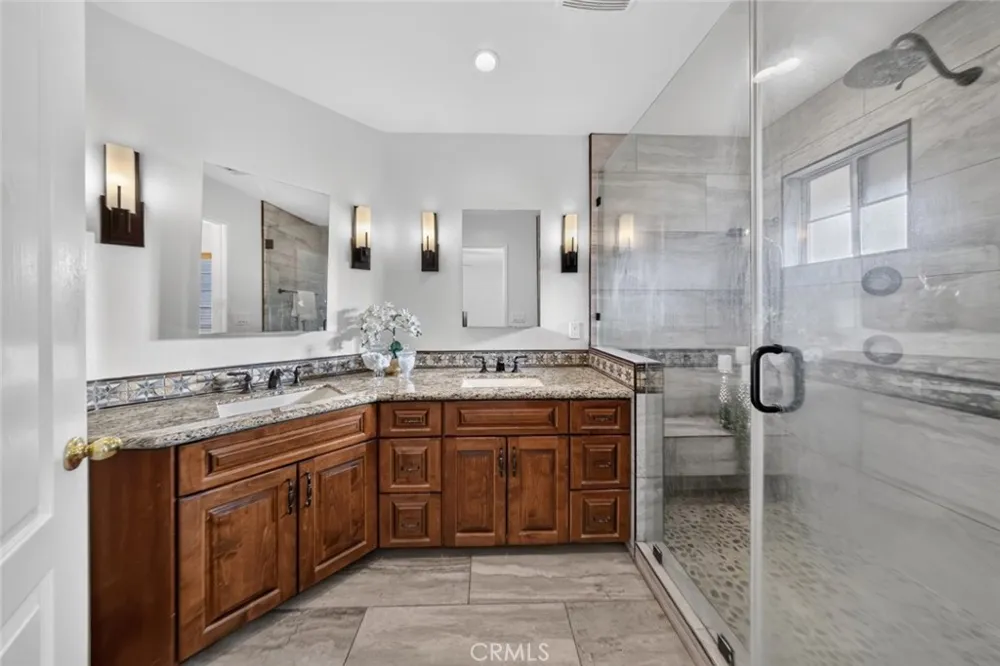 108 S Mountain #A Monrovia, CA 91016