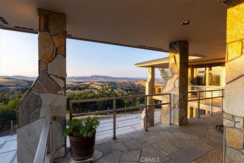 76346 Bryson Hesperia Road Bradley, CA 93426