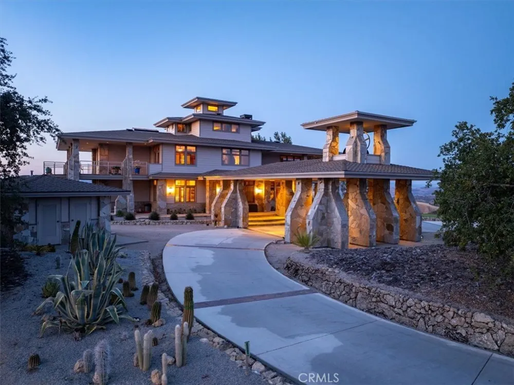 76346 Bryson Hesperia Road Bradley, CA 93426