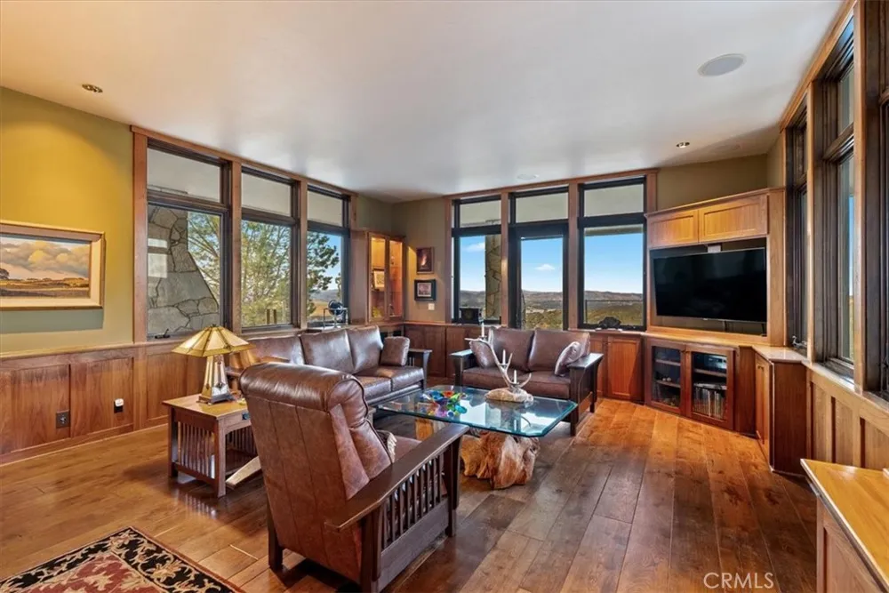 76346 Bryson Hesperia Road Bradley, CA 93426