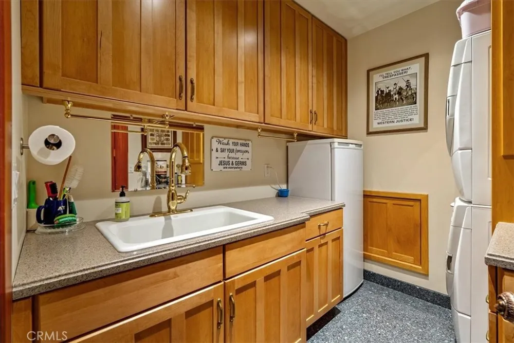 76346 Bryson Hesperia Road Bradley, CA 93426