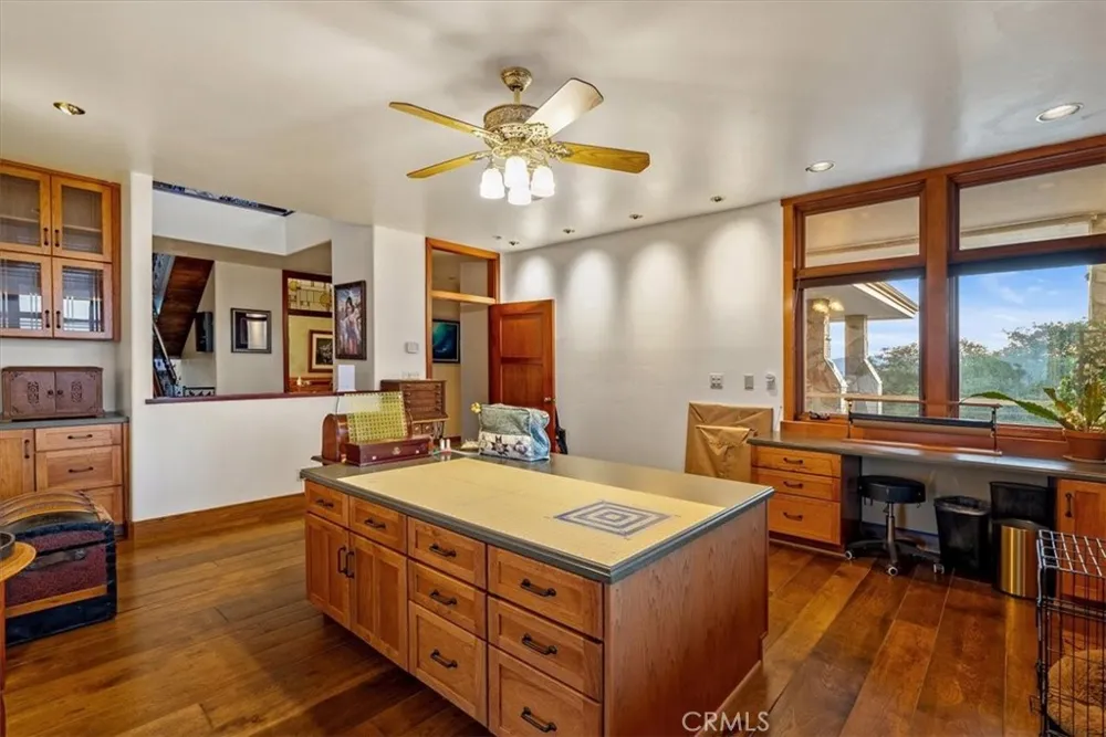 76346 Bryson Hesperia Road Bradley, CA 93426
