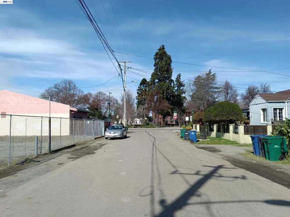 22836 Watkins St Hayward, CA 94541