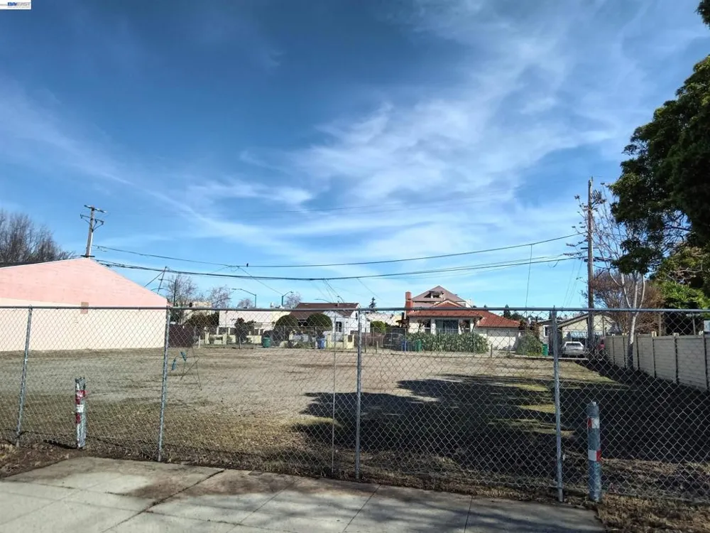 22836 Watkins St Hayward, CA 94541