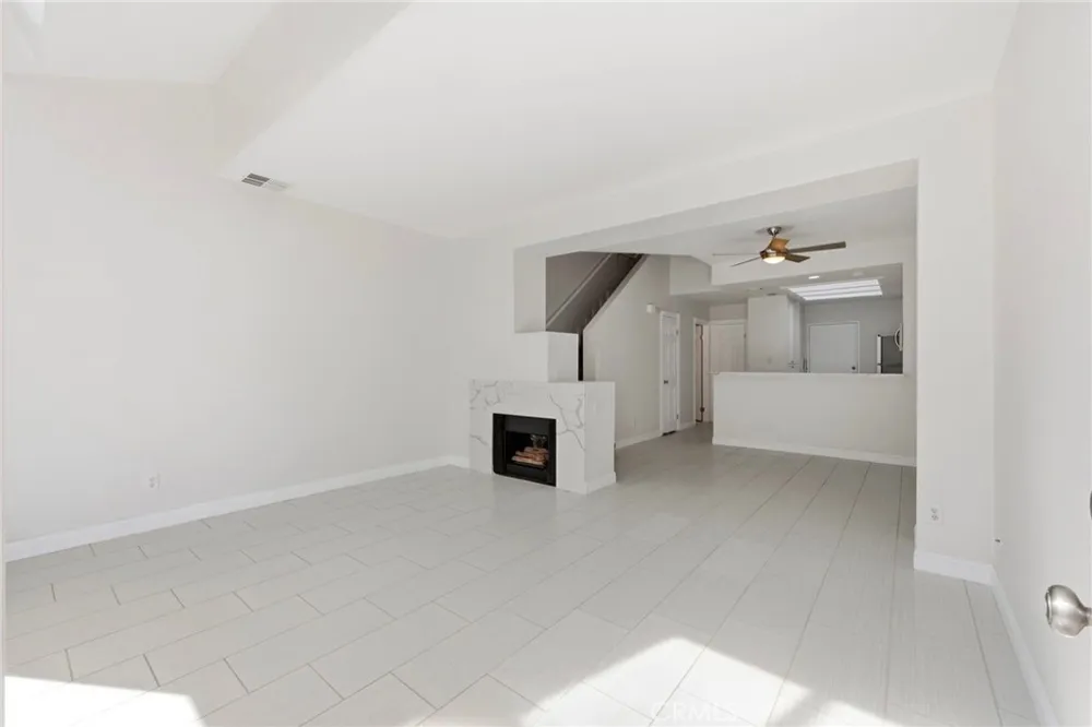 29525 Cara Temecula, CA 92591