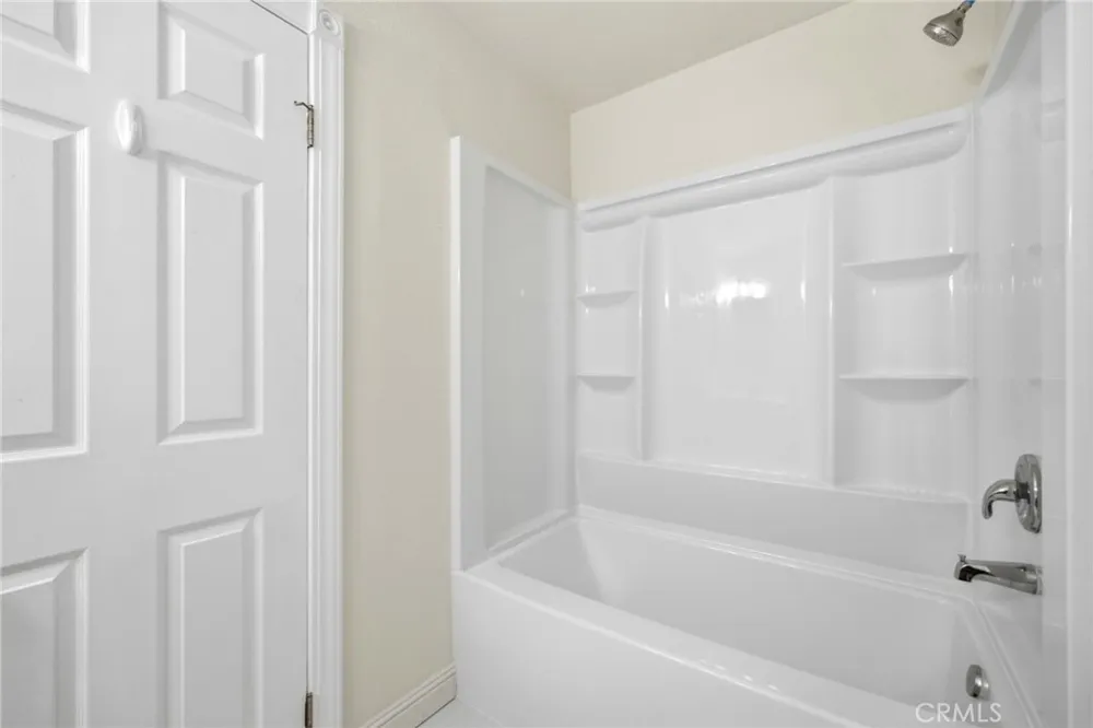 29525 Cara Temecula, CA 92591