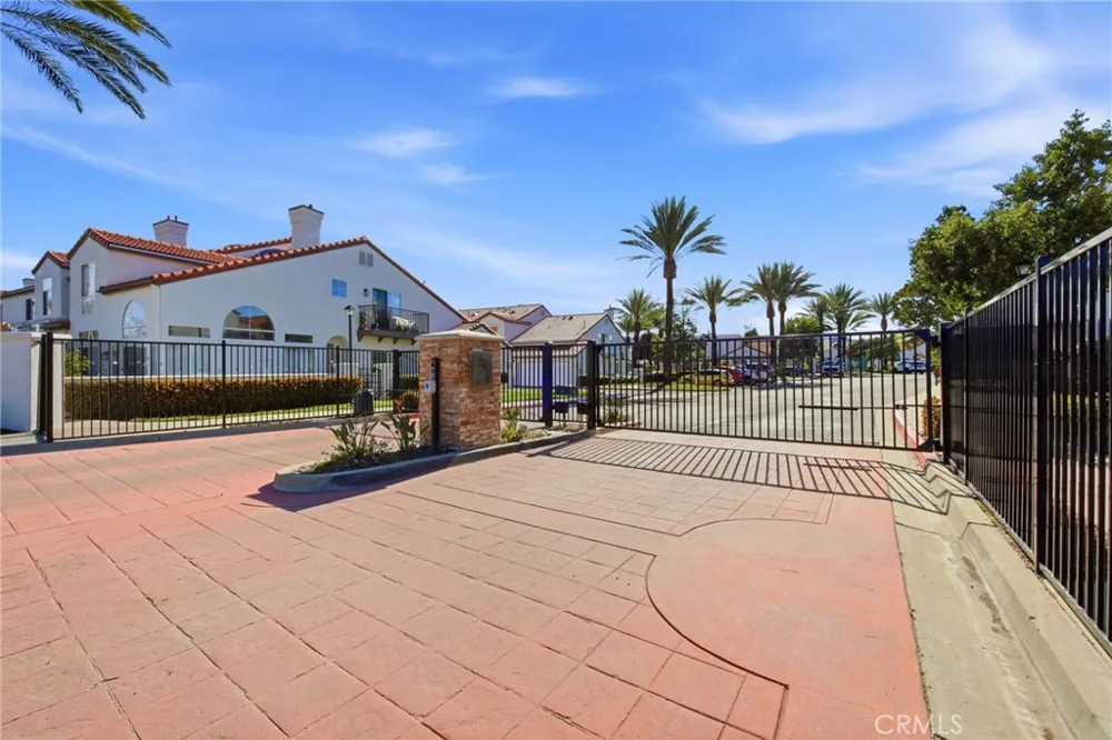 29525 Cara Temecula, CA 92591