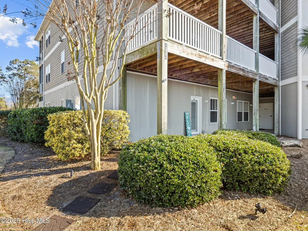300 Lighthouse Lane #A-1 Cedar Point, NC 28584