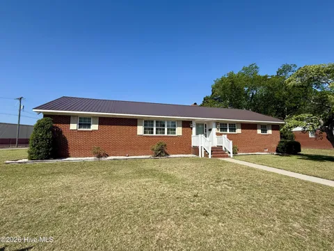 212 Sunset Drive