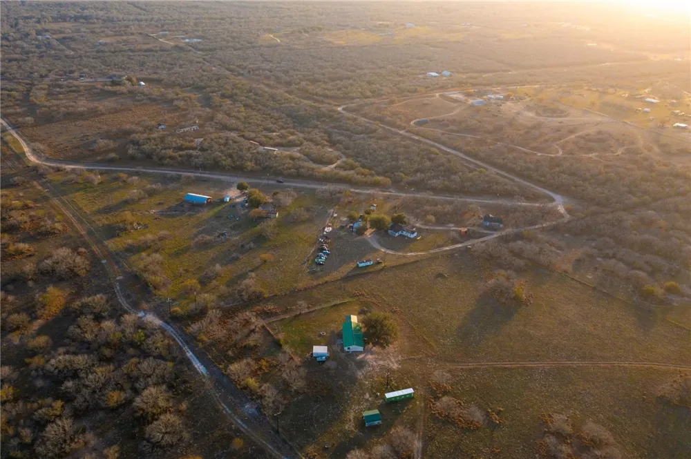22364 Private Road 1080 Mathis, TX 78368