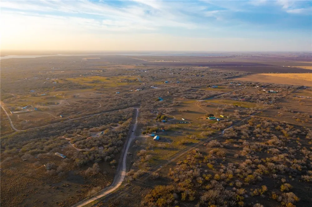 22364 Private Road 1080 Mathis, TX 78368