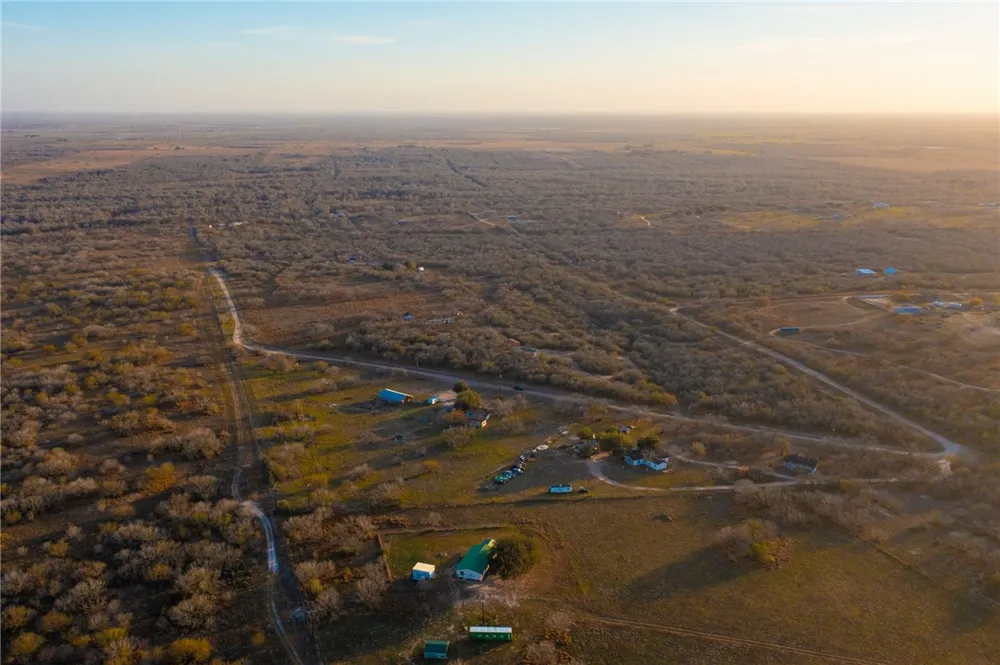 22364 Private Road 1080 Mathis, TX 78368