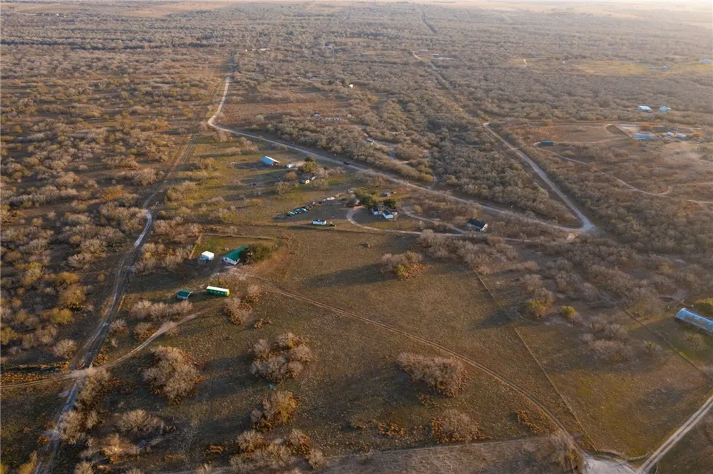 22364 Private Road 1080 Mathis, TX 78368