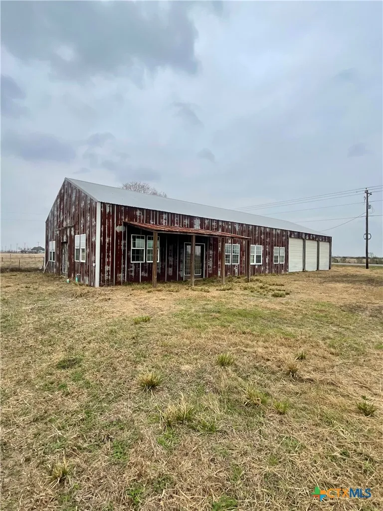 218 Fm 710 Ganado, TX 77962