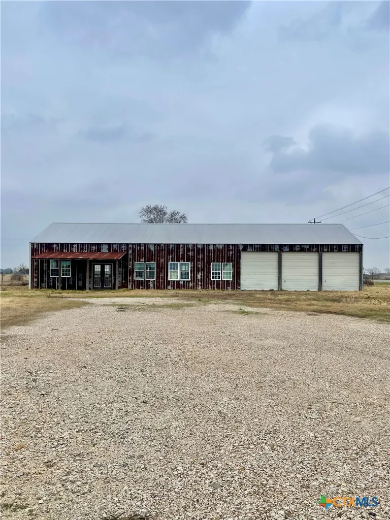 218 Fm 710 Ganado, TX 77962