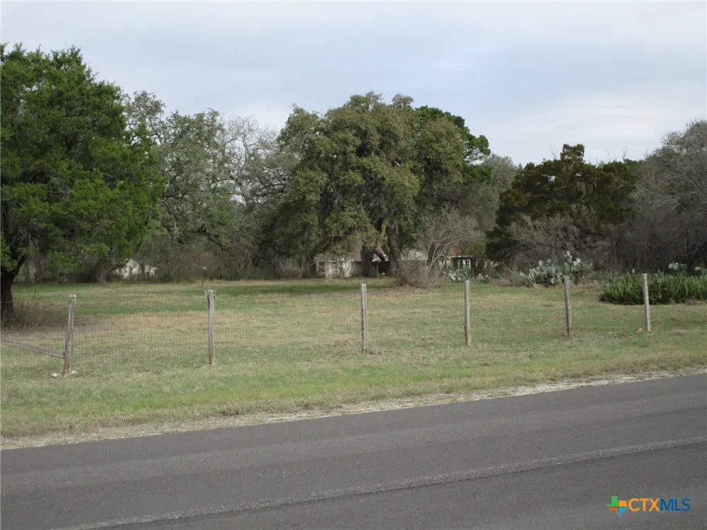 138 Bear Creek Drive New Braunfels, TX 78132