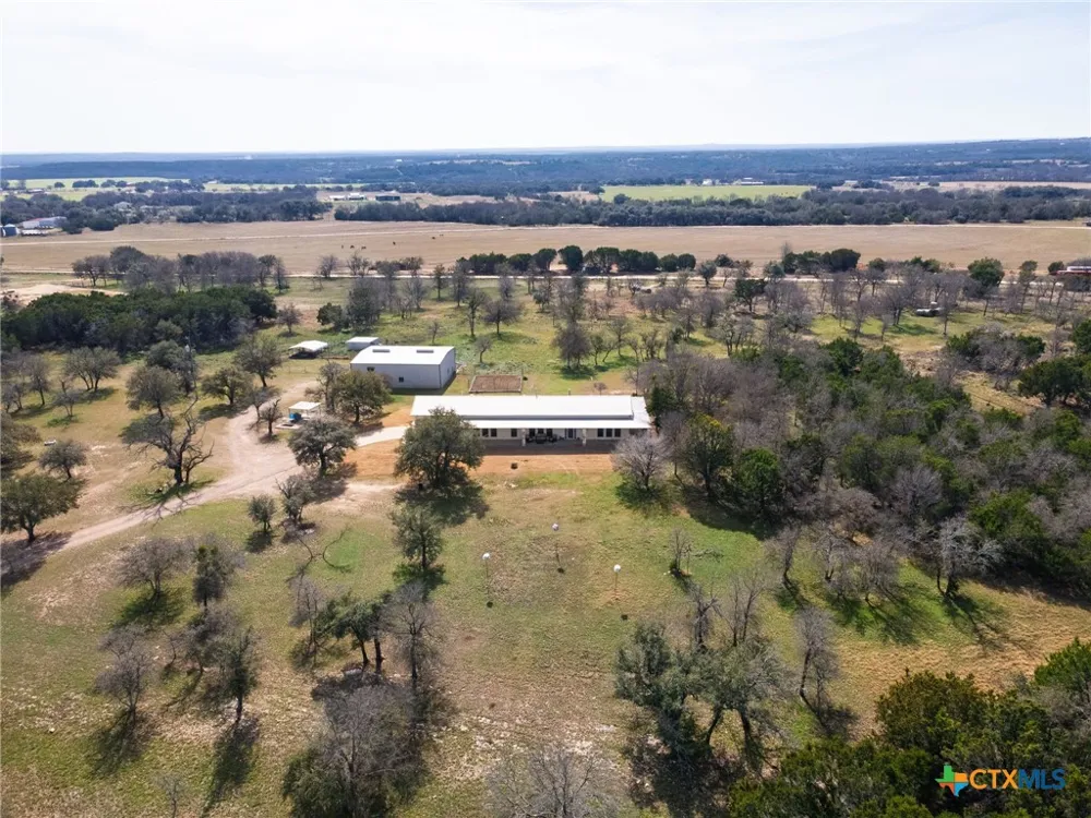 8089 E FM 580 Kempner, TX 76539