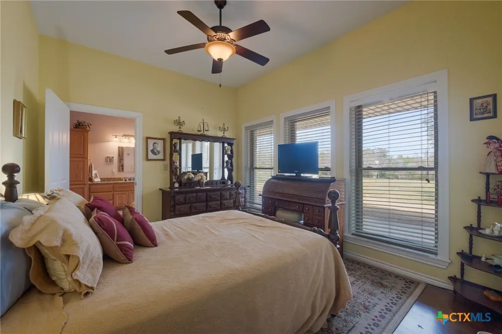 8089 E FM 580 Kempner, TX 76539