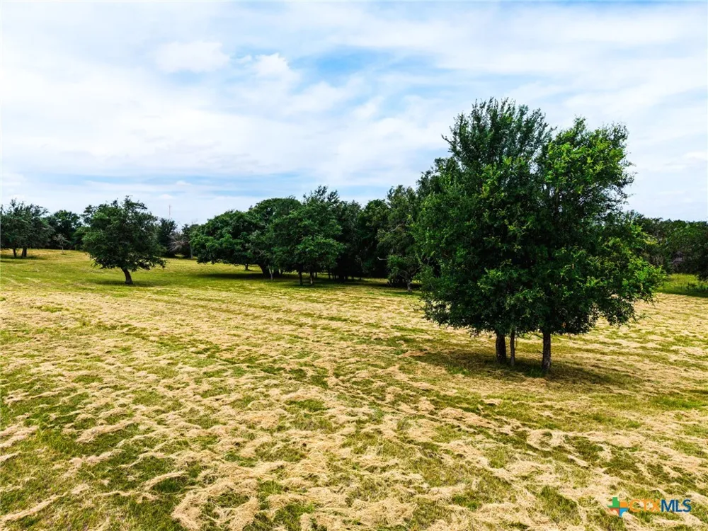 8089 E FM 580 Kempner, TX 76539
