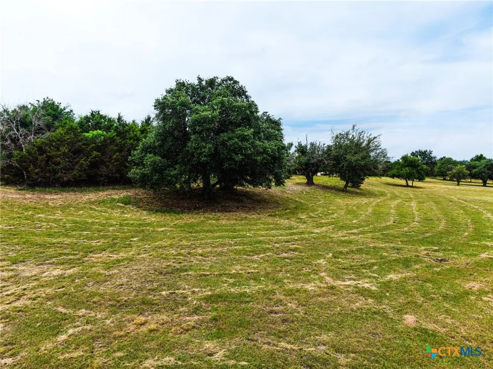 8089 E FM 580 Kempner, TX 76539