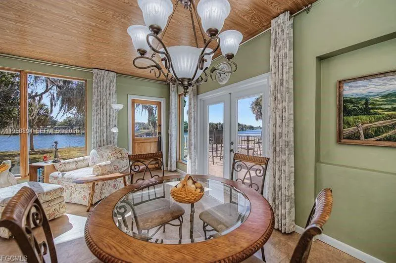 1209 County Rd 78 La Belle, FL 33935