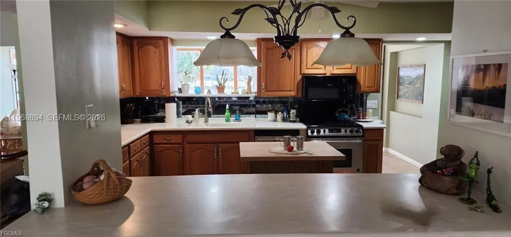 1209 County Rd 78 La Belle, FL 33935