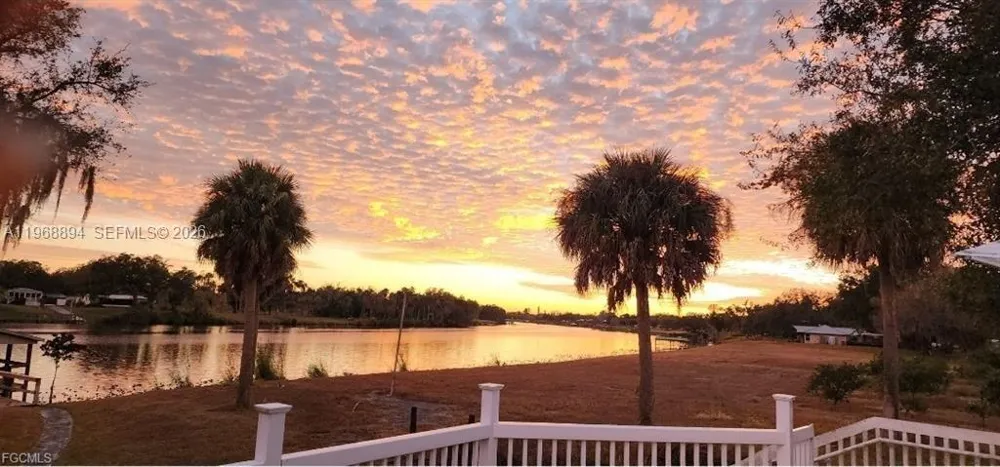 1209 County Rd 78 La Belle, FL 33935