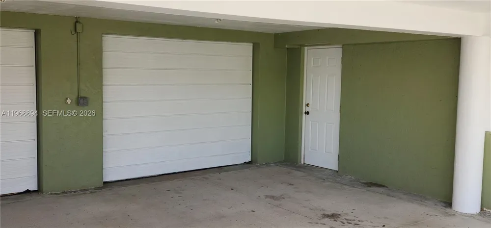 1209 County Rd 78 La Belle, FL 33935