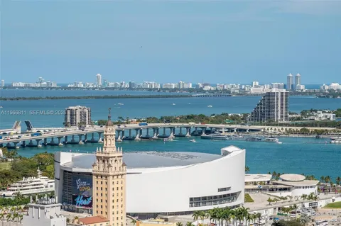 225 Miami Ave #3307