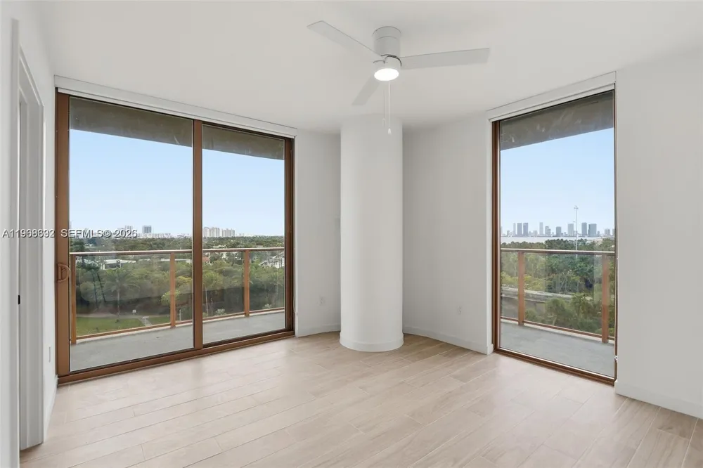 3900 Alton Road #208 Miami Beach, FL 33140