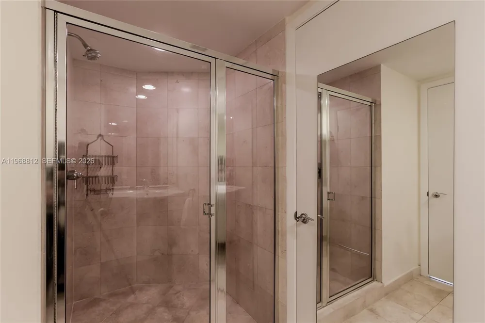 1830 S OCEAN DR #3906 Hallandale Beach, FL 33009
