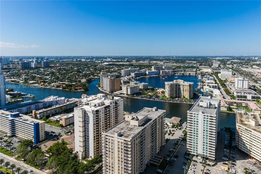 1830 S OCEAN DR #3906 Hallandale Beach, FL 33009