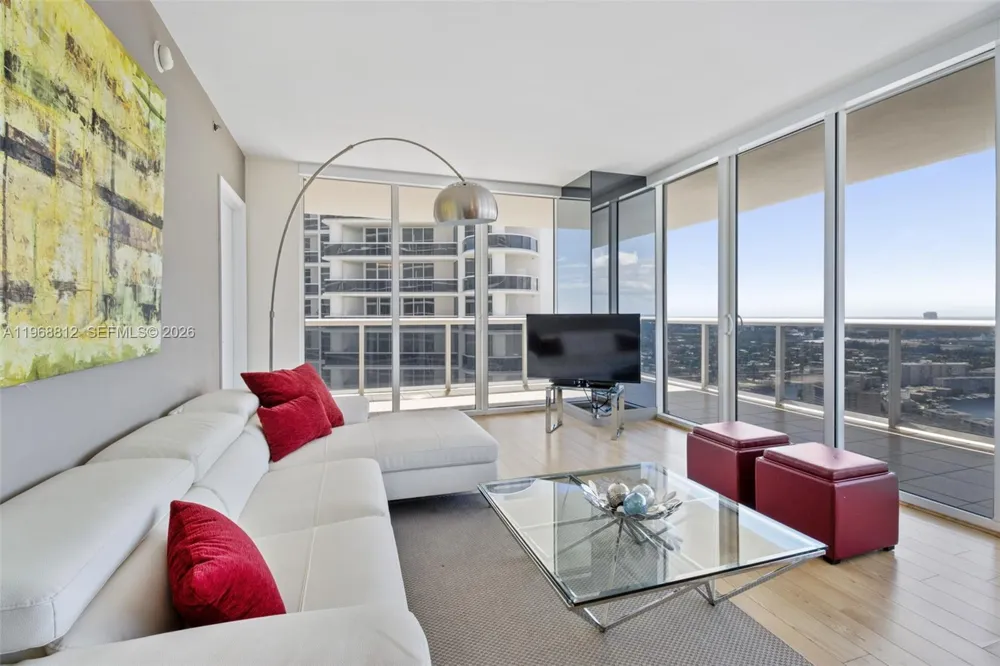1830 S OCEAN DR #3906 Hallandale Beach, FL 33009