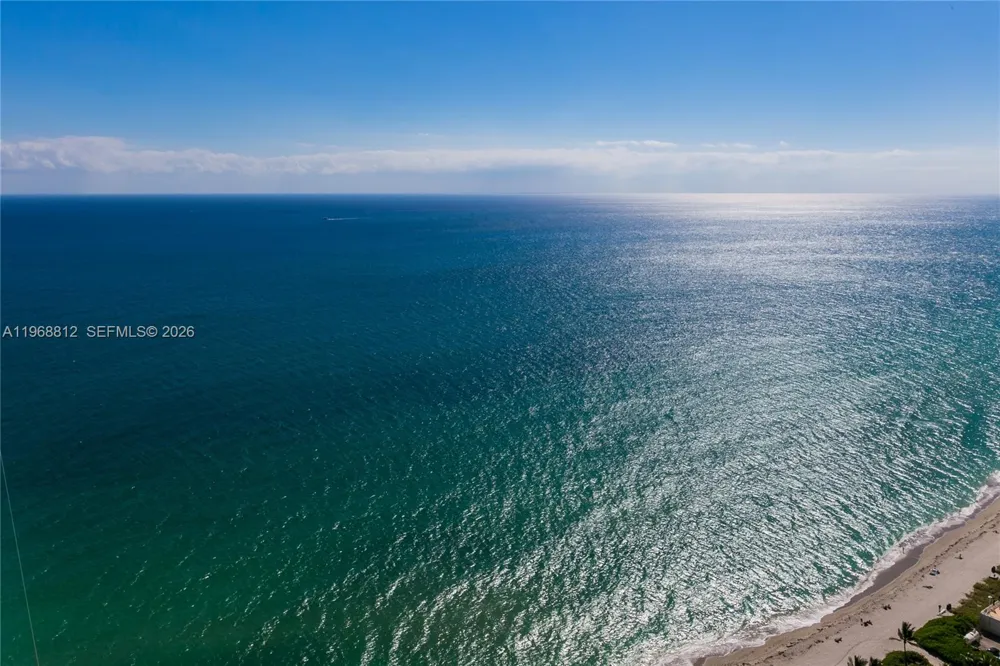 1830 S OCEAN DR #3906 Hallandale Beach, FL 33009