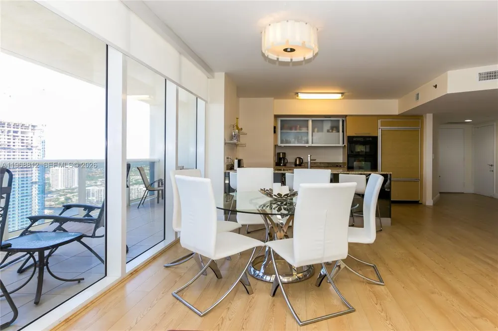 1830 S OCEAN DR #3906 Hallandale Beach, FL 33009
