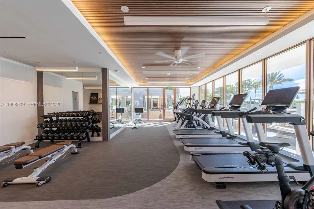 3900 Alton Road #725 Miami Beach, FL 33140