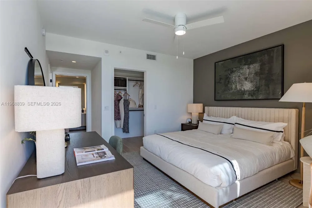 3900 Alton Road #725 Miami Beach, FL 33140