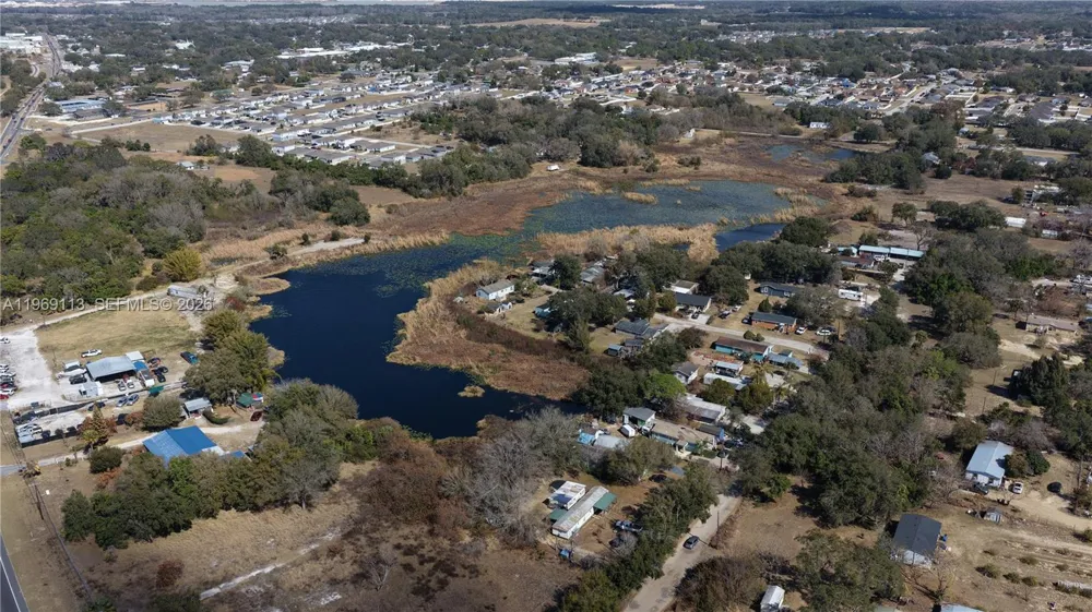 800 US HIGHWAY 17/92 Davenport, FL 33837
